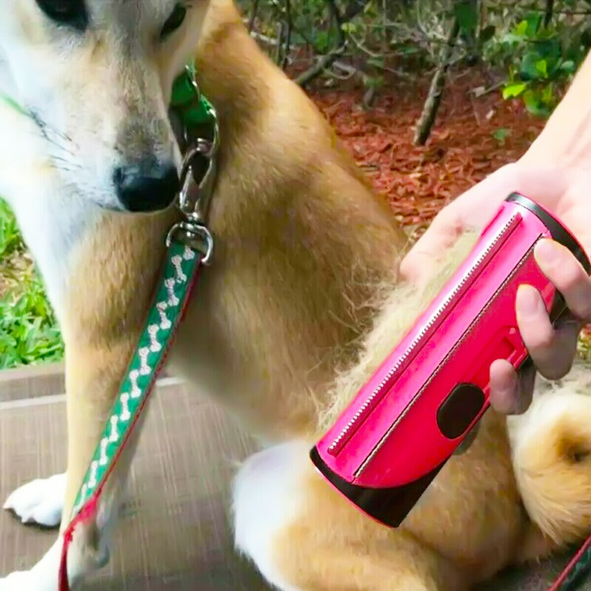 Pet Hair Fur Deshedders Trimmer Grooming Dog Cat Roll D Comb Brush Tool