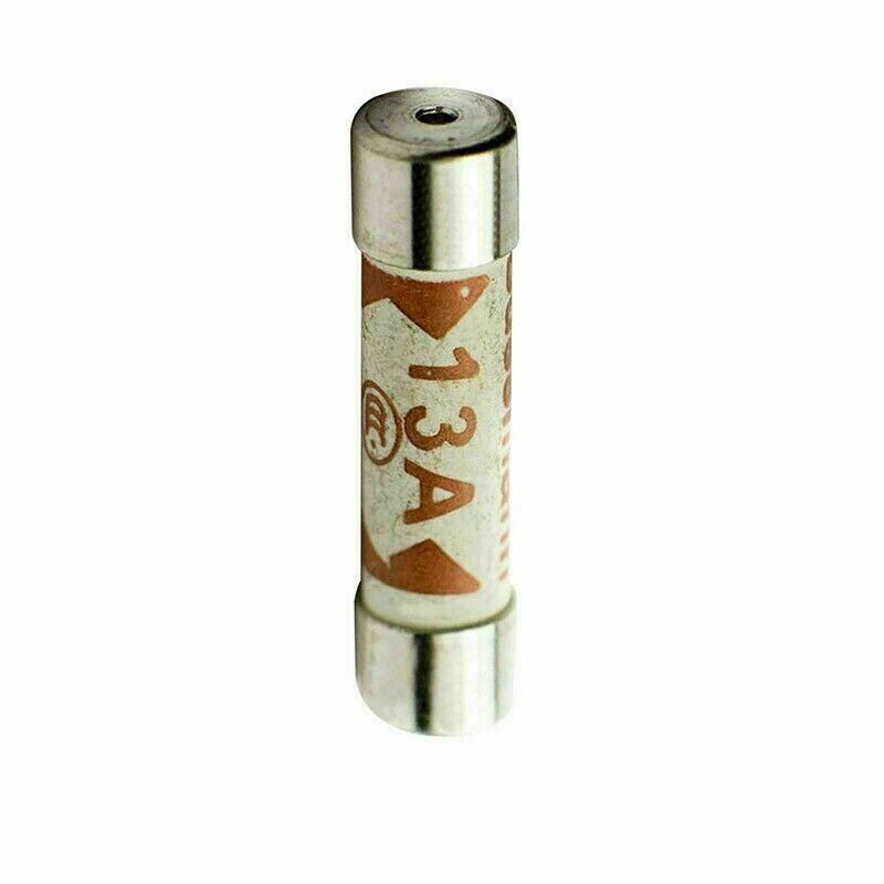 25x 13 amp Fuses